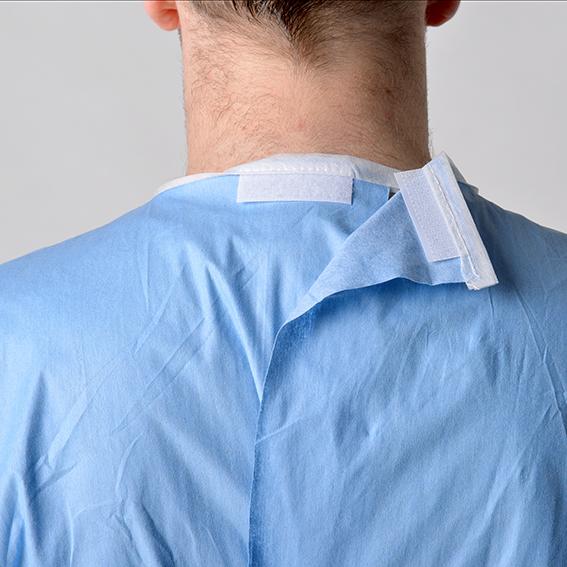 O vestido cirúrgico descartável confortável, médico anti-bacteriano esfrega ternos