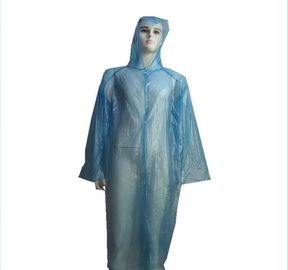 Vestidos plásticos descartáveis materiais do PE macio para a água/óleo/prevenção do sangue