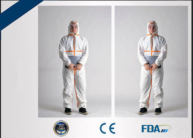 China Do terno descartável livre da combinação do látex resistente fluido para a clínica/laboratório médico fábrica
